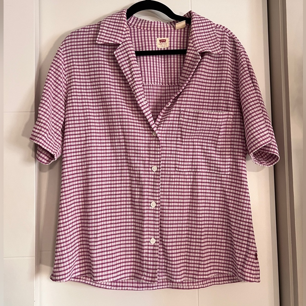 Levi’s “Alfie” Button Up Shirt